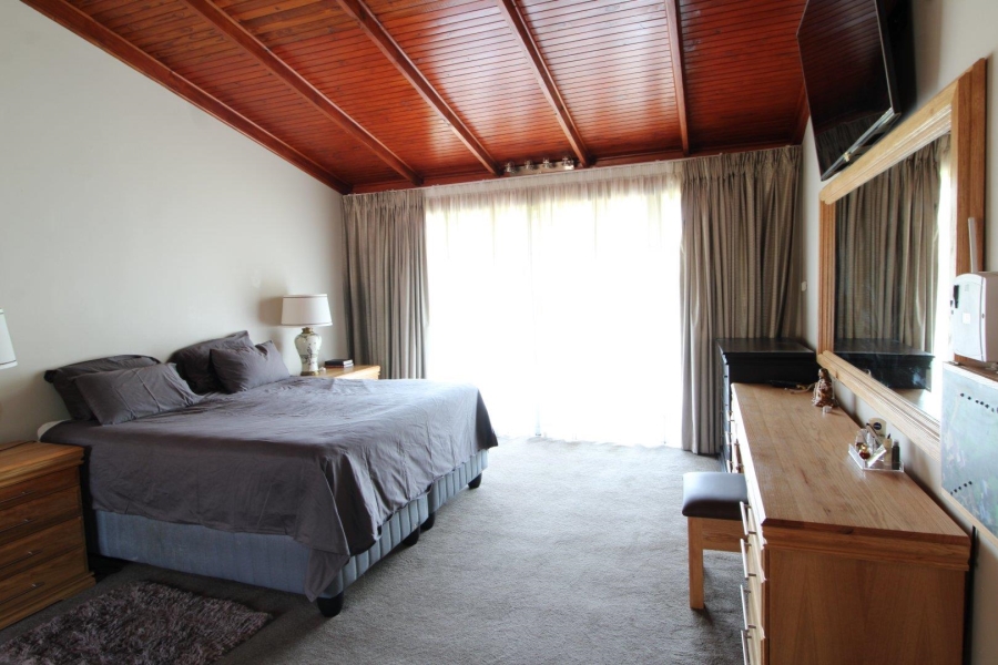 11 Bedroom Property for Sale in Van Der Hoff Park North West